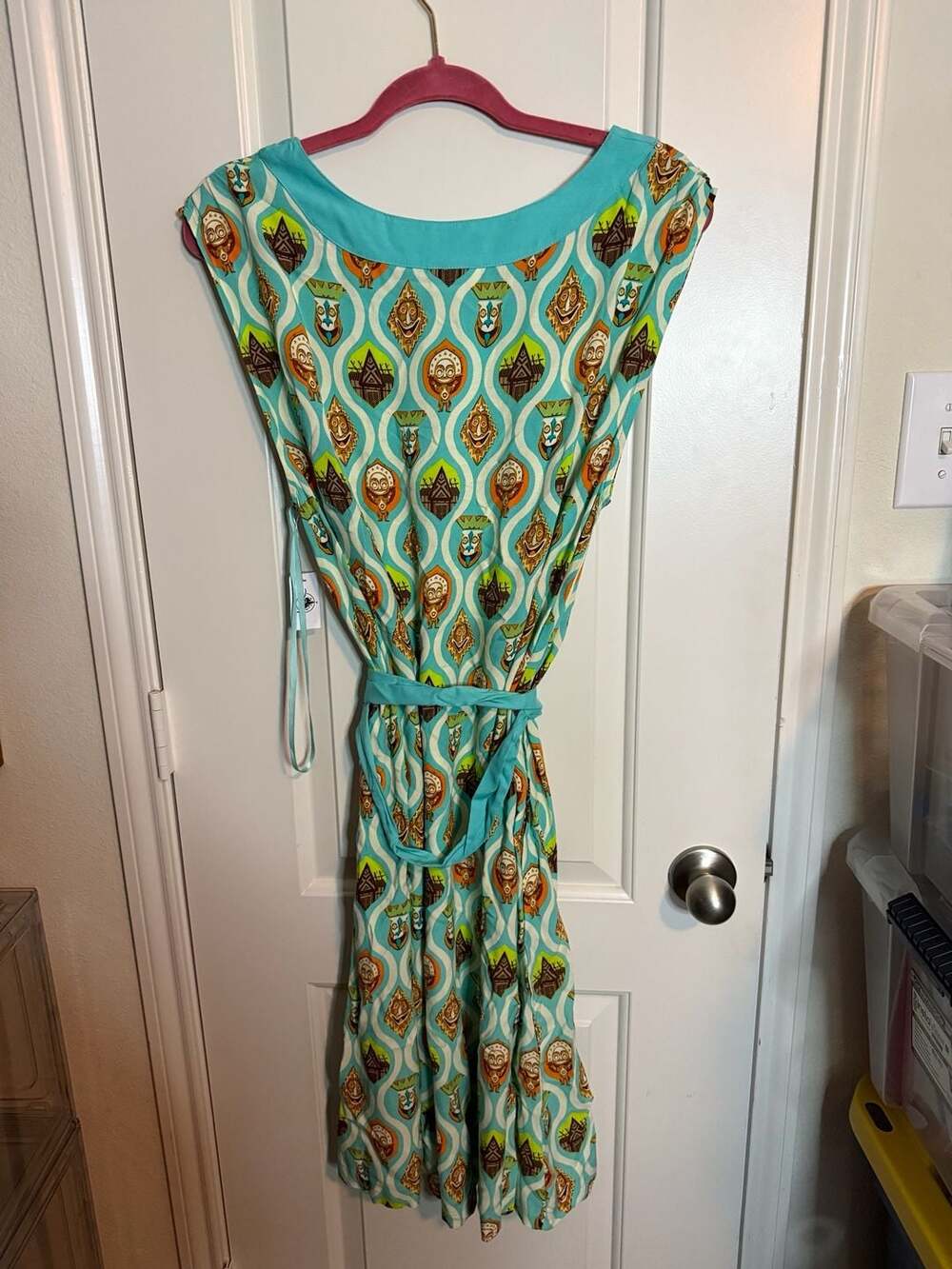Disney Enchanted Tiki Room Dress 1X